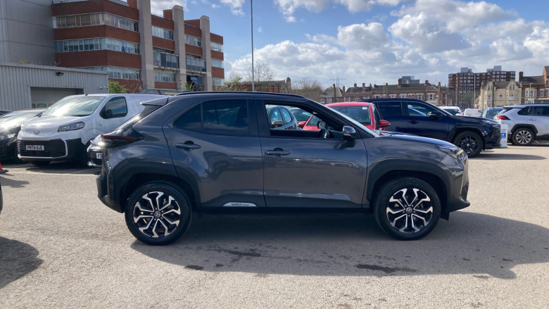 Toyota Yaris Cross 1.5 Hybrid Design 5dr CVT Hybrid Estate